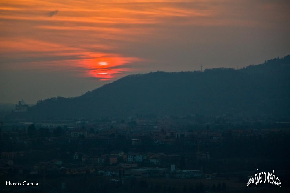 19_Il Sole scende dietro il Canto.JPG